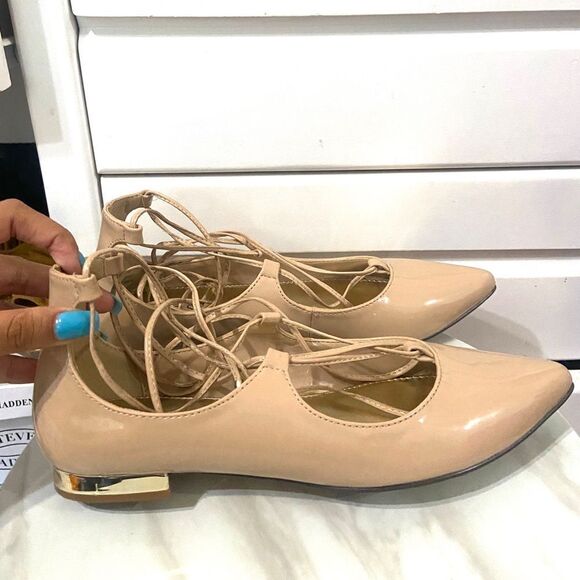 Guess Nude Flats - Picture 1 of 4